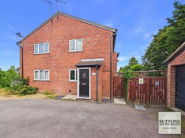 1 bedroom end of terrace house for sale