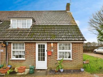 1 bedroom end of terrace house for sale