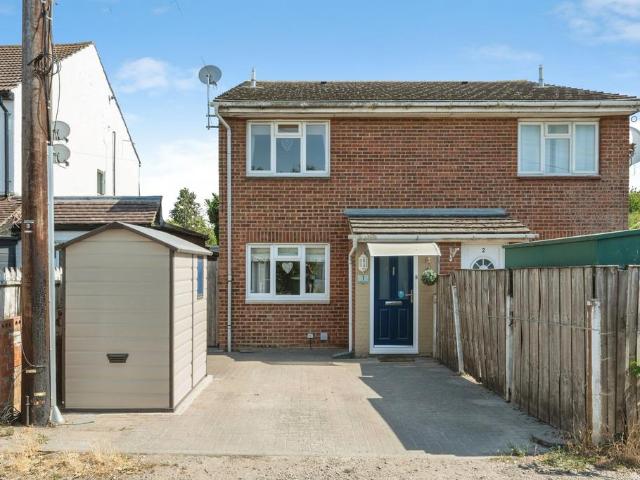 1 bedroom end of terrace house for sale