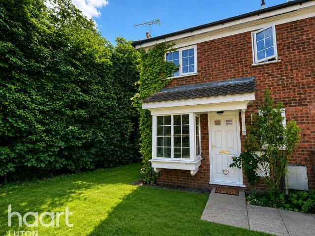 1 bedroom end of terrace house for sale