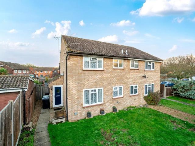 1 bedroom end of terrace house for sale