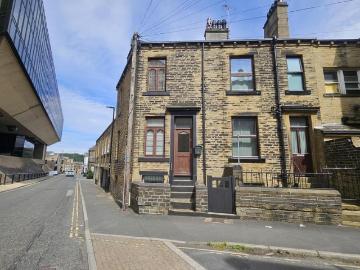 1 bedroom end of terrace house for sale