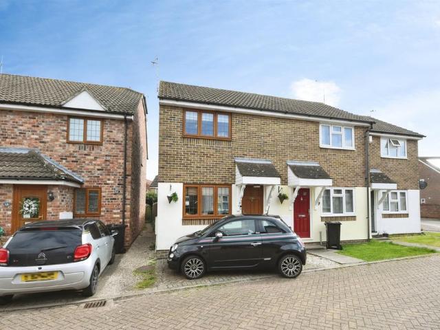 1 bedroom end of terrace house for sale