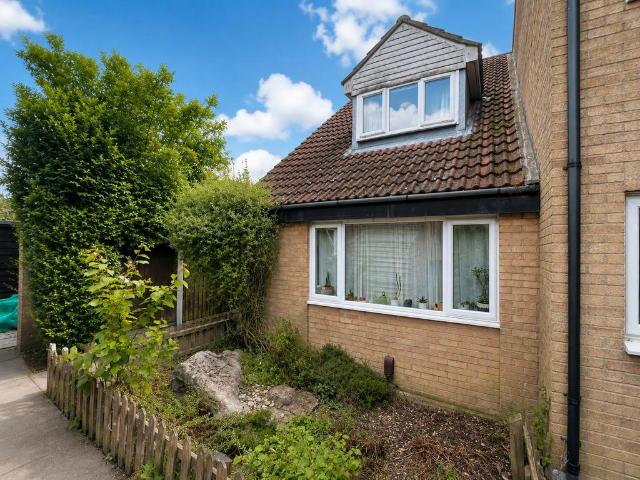 1 bedroom end of terrace house for sale