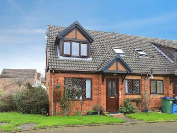 1 bedroom end of terrace house for sale