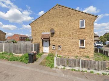 1 bedroom end of terrace house for sale
