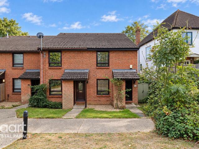1 bedroom end of terrace house for sale