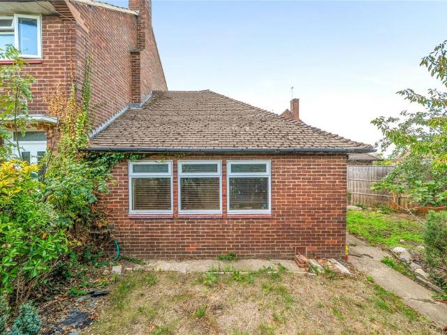 1 bedroom end of terrace house for sale
