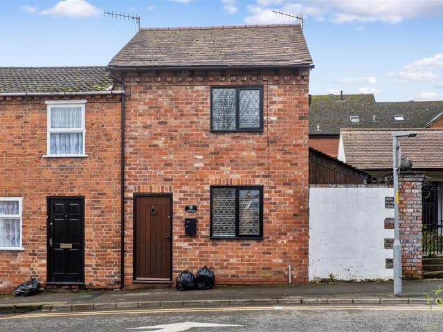 1 bedroom end of terrace house for sale
