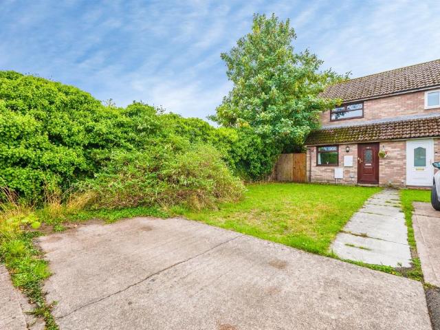 1 bedroom end of terrace house for sale
