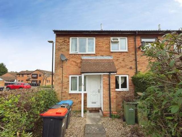 1 bedroom End of terrace house To Let
