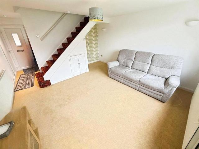1 bedroom end of terrace house to rent