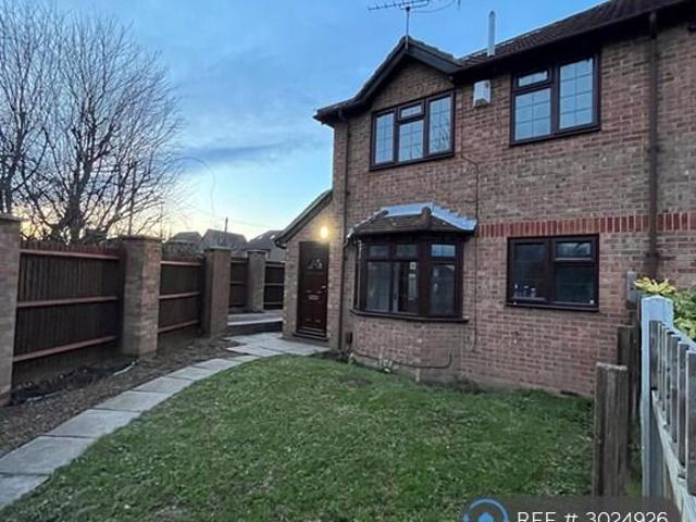 1 bedroom end of terrace house to rent