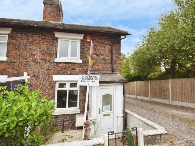 1 bedroom end of terrace house to rent