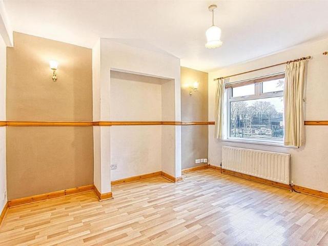 1 bedroom end of terrace house to rent