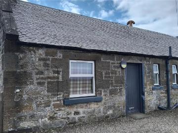 1 bedroom end of terrace house to rent