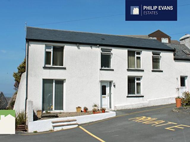 1 Bedroom End Of Terrace House To Rent In Borth, SY24