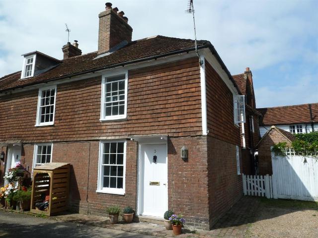 1 bedroom end terraced house to rent
