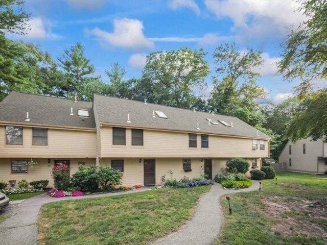 1 bedroom, Easton MA 02334 105384699