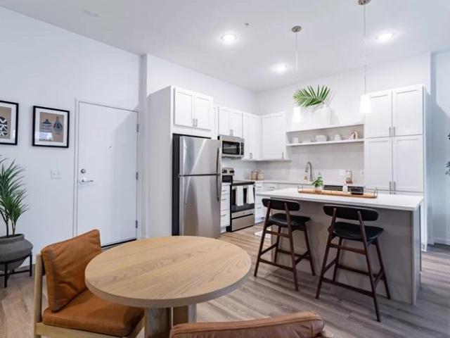 1 bedroom, Eden Prairie MN 55347 81820597