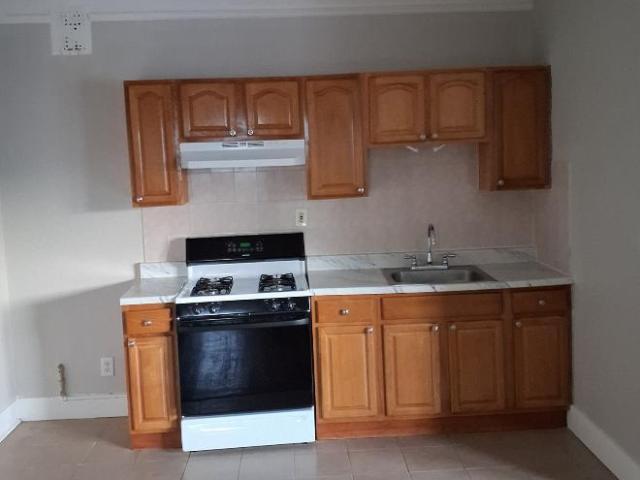 1 bedroom, Elizabeth NJ 07208 106133272