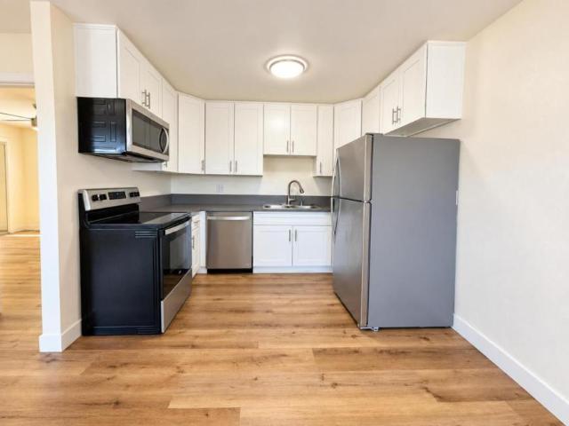 1 bedroom, Escondido CA 92025 105967407
