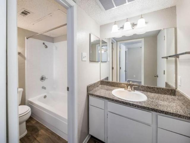 1 bedroom, Euless TX 76040 LS105615490