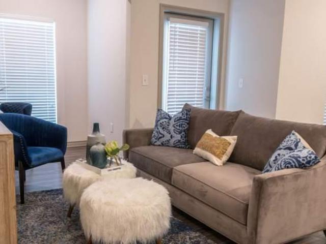 1 bedroom, Euless TX 76040 105854080