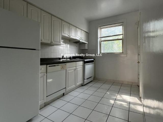 1 bedroom, Evanston IL 60202 105953129