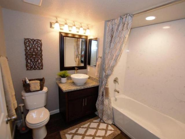 1 bedroom, Folsom CA 95630 LS104450236