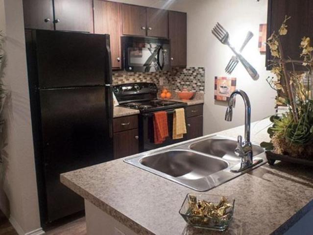 1 bedroom, Fort Worth TX 76140 LS105369685