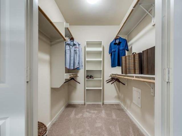 1 bedroom, Fort Worth TX 76102 105854894