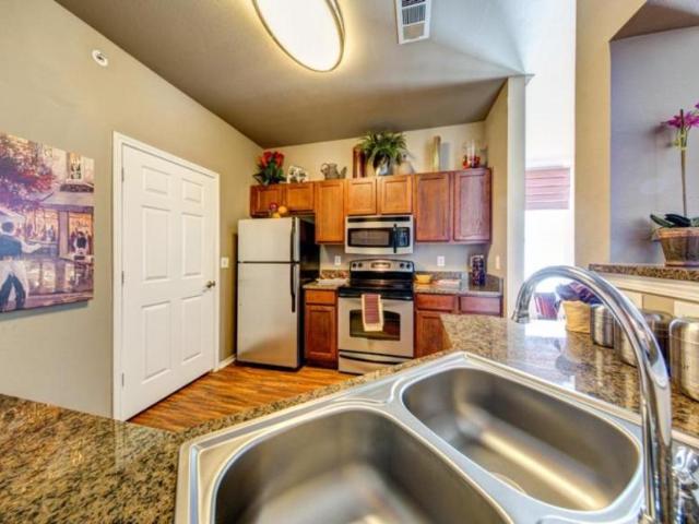 1 bedroom, Fort Worth TX 76109 LS104724364