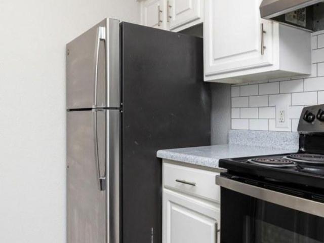 1 bedroom, Fort Worth TX 76116 106020344
