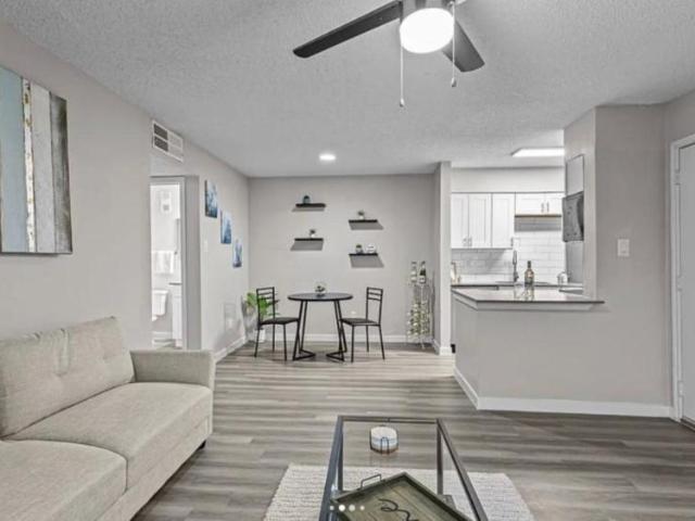 1 bedroom, Fort Worth TX 76133 LS105375190
