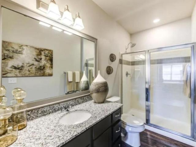 1 bedroom, Fort Worth TX 76244 104379153