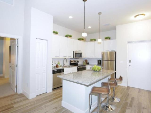 1 bedroom, Fort Lauderdale FL 33314 106019828