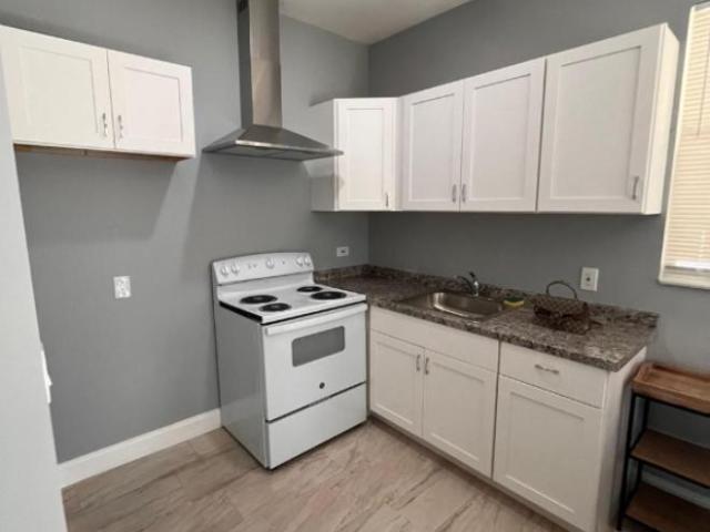 1 bedroom, Fort Pierce FL 34981 105730978