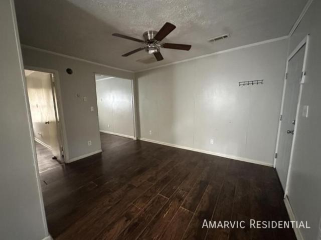 1 bedroom, Fayetteville NC 28301 105265792
