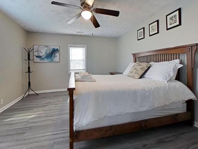 1 bedroom, Fayetteville NC 28301 106110559