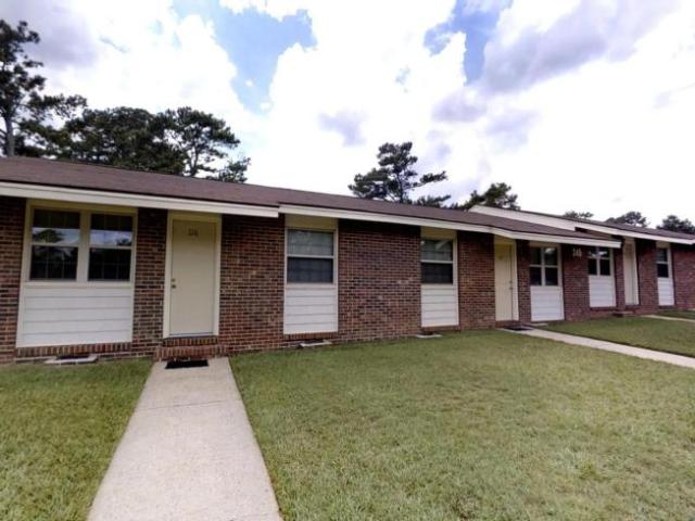 1 bedroom, Fayetteville NC 28303 106242216