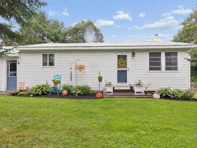 1 bedroom, Fairfax VT 05454 105609508