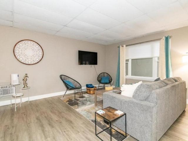 1 bedroom, Fairport Harbor OH 44077 105641678