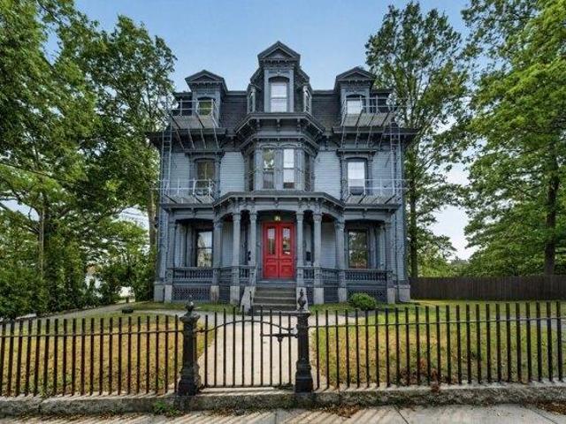 1 bedroom, Fall River MA 02720 105473968