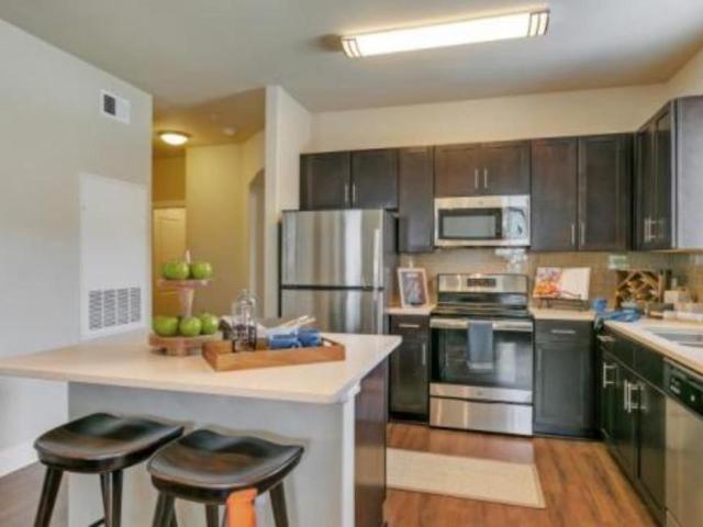 1 bedroom, Farmers Branch TX 75234 104268994