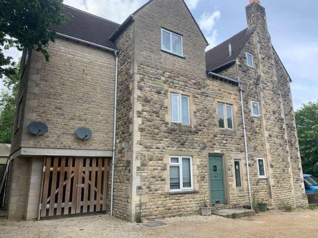 1 Bedroom Flat