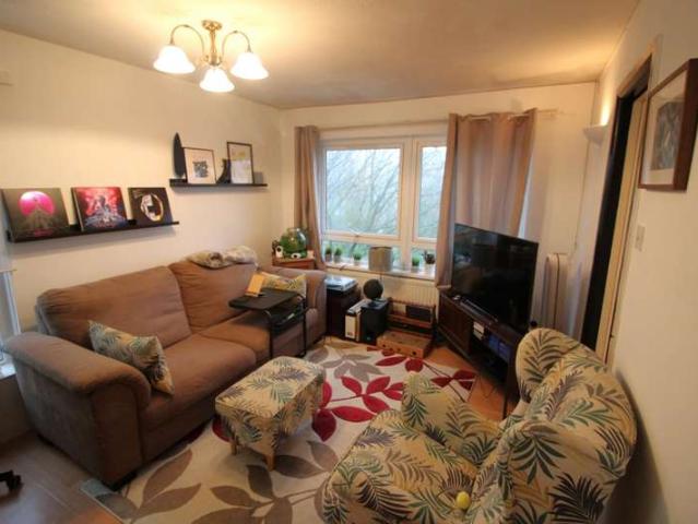 1 Bedroom Flat