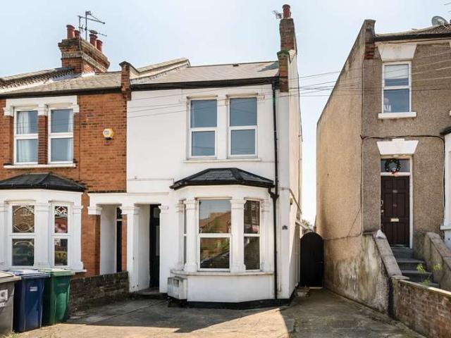 1 Bedroom Flat