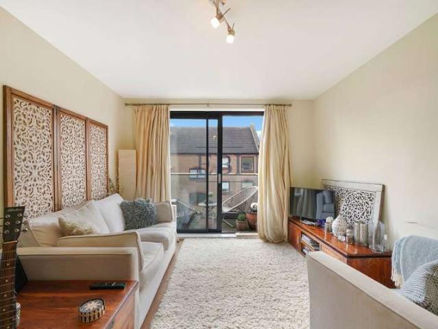 1 Bedroom Flat