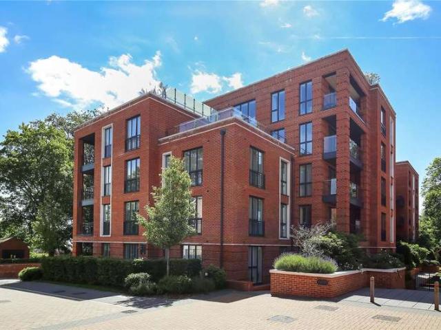1 Bedroom Flat